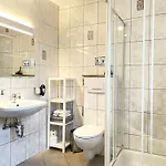 Séjour chez l'habitant & Steuer *